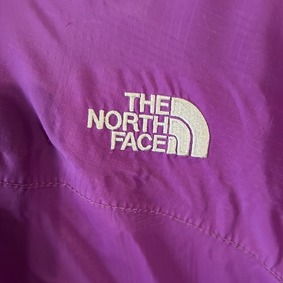 Purple North Face Water Resistant Wind Breaker - Picture 3 of 8